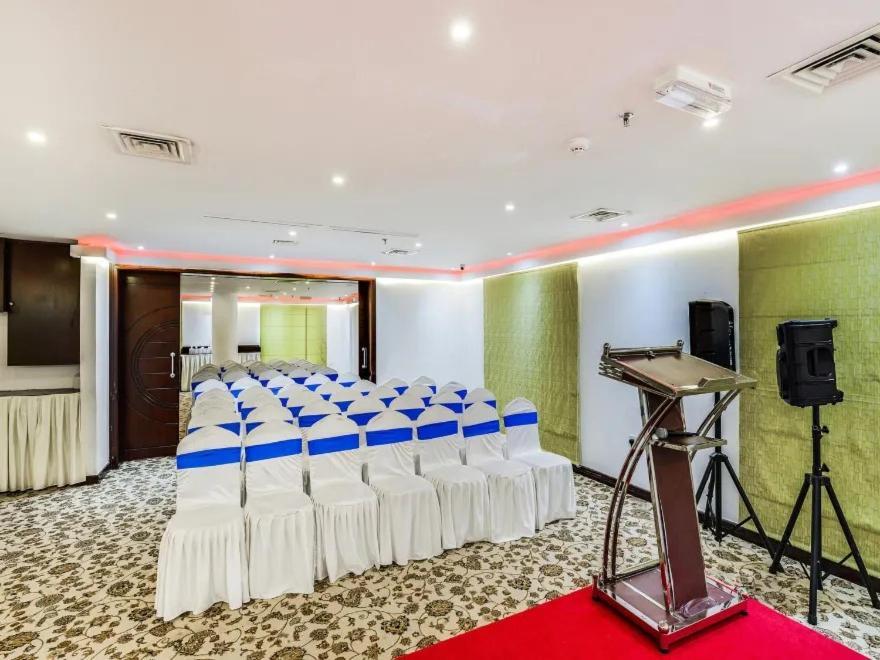 Ruwi Hotel Apartments, Sharjah Buitenkant foto