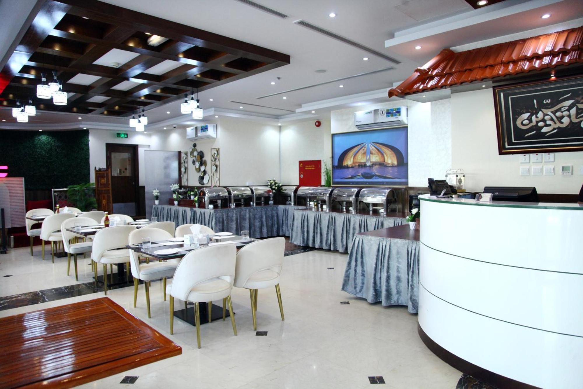 Ruwi Hotel Apartments, Sharjah Buitenkant foto