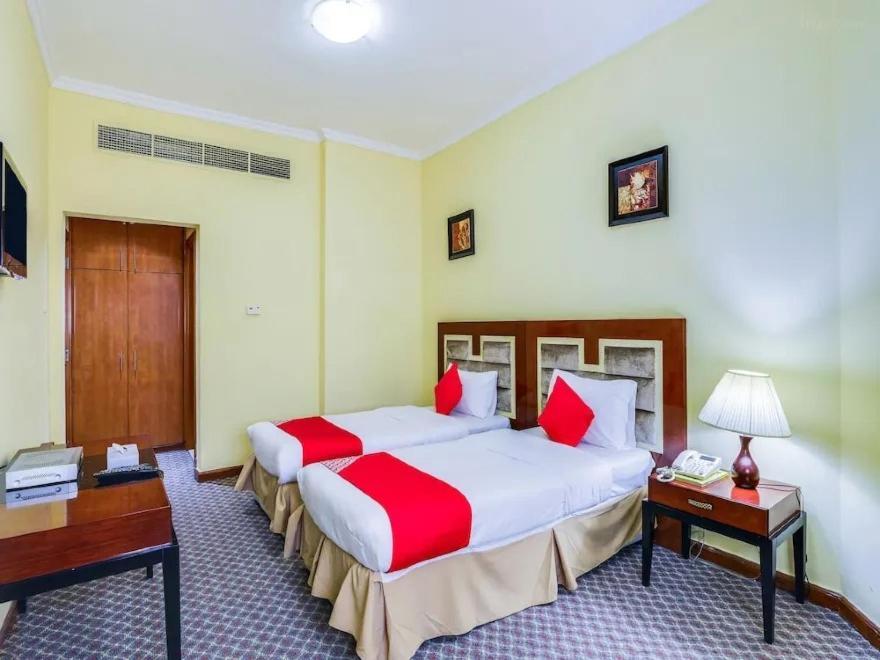 Ruwi Hotel Apartments, Sharjah Buitenkant foto