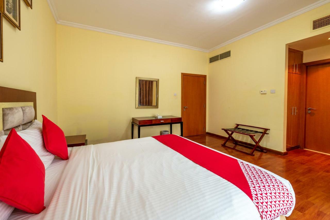 Ruwi Hotel Apartments, Sharjah Buitenkant foto